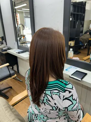 カラー kanon松戸所属・齊藤 礼華のヘアスタイル