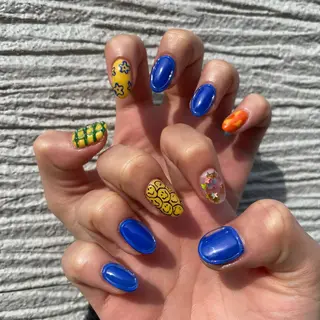 ネイル 岩山 直子のネイルデザイン