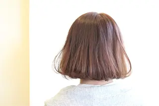 ミディアム カラー 西 めぐみのヘアスタイル