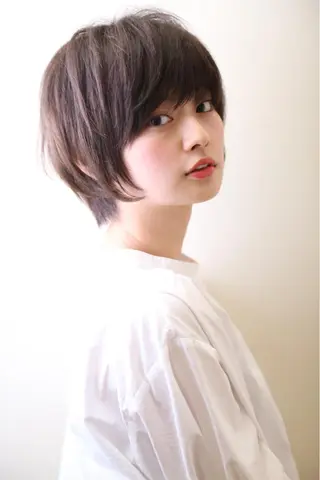 ショート カラー キッズ 野崎 ひかりのヘアスタイル