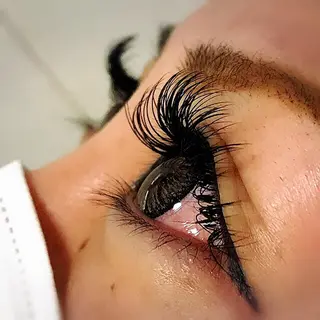 マツエク・マツパ CREVIO .のマツエク・マツパデザイン