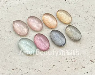 ネイル Kaka_ パラジェル、長さだしのネイルデザイン