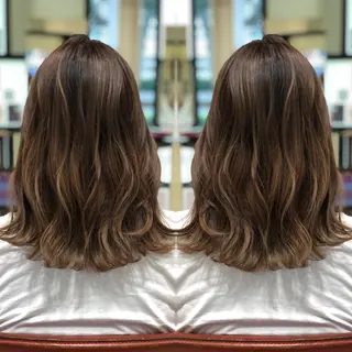 ミディアム Y Uのヘアスタイル