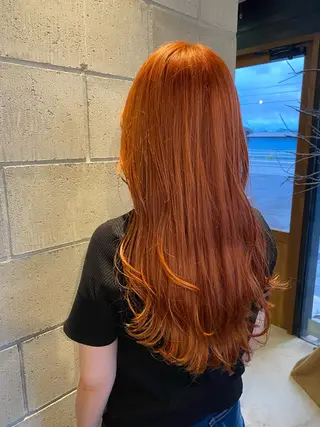 ロング カラー 艶髪・透明感カラー・ 韓国ヘア・Yuriのヘアスタイル