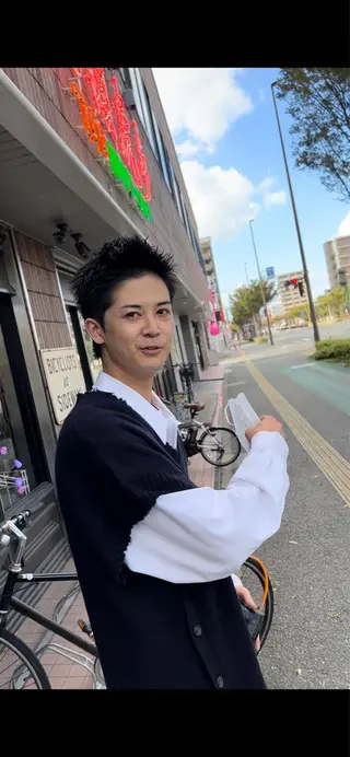 ショート メンズ men'shair TAO East店所属・メンズ 眉ワックス脱毛の眉毛・アイブロウイメージ