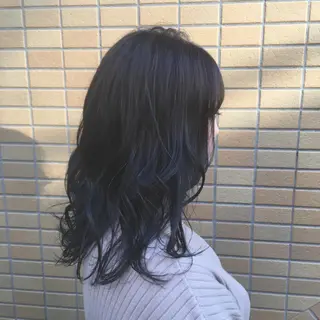 ロング カラー しのはら まどかのヘアスタイル