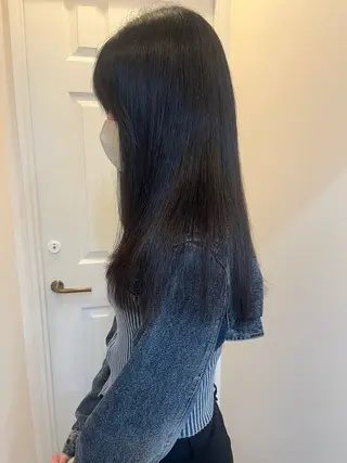 ロング yuka/ロング/ レイヤーカットモデルのヘアスタイル