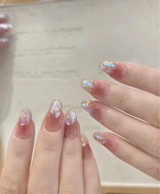 ネイル Maggie チョウチョウのネイルデザイン