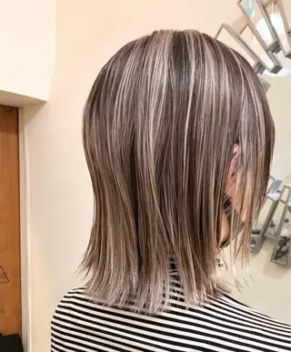 ミディアム おおたけ あゆみのヘアスタイル