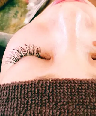 ヘアアレンジ ネイル マツエク・マツパ プライベートサロン Be&【ビアンド】のマツエク・マツパデザイン