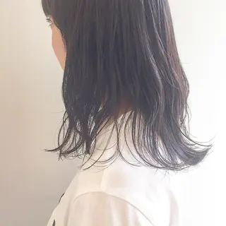 ミディアム カラー 齋藤 咲のヘアスタイル