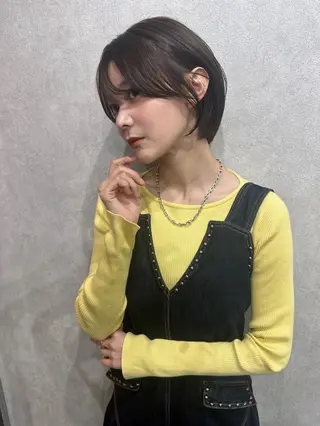 ショート AiM エイム　韓国レイヤーのヘアスタイル