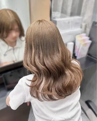 ロング カラー youres hair東新宿店所属・新宿⌇韓国風ヘア ⌇透明感カラーのヘアスタイル