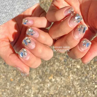 ネイル BONHEUR Annaのネイルデザイン