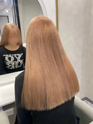 ロング wistell所属・ハイトーン/艶カラー sarina🩷のヘアスタイル