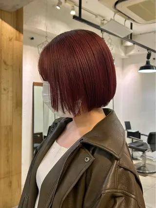 ショート カラー moeka 表参道のヘアスタイル