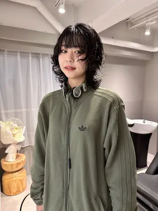 ミディアム レイヤーカット 古川洋之のヘアスタイル