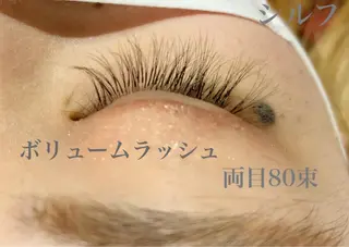 マツエク・マツパ 小林 美央のヘアスタイル