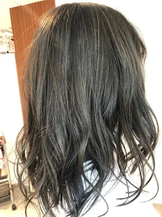 ミディアム Lond luce心斎橋【ロンドルーチェ】所属・❣️心斎橋髪質改善 鈴木佑弥❣️のヘアスタイル