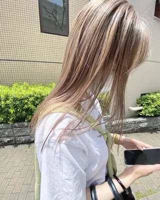 セミロング Musiiik hairのヘアスタイル