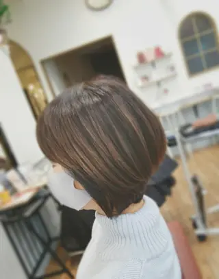 ショート カラー 菅原 綾のヘアスタイル