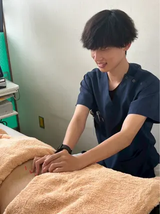 レンタルサロンmahalo所属・岡田 有一郎のエステ・リラクイメージ