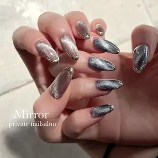 ネイル nailsalon Mirrorのネイルデザイン