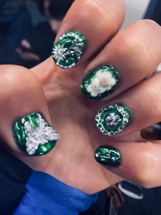 ネイル MAXKELLY AIのネイルデザイン