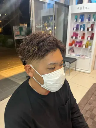 ショート カラー パーマ メンズ 韓国風メンズ/毛流れ ヘアなら須田龍世のヘアスタイル