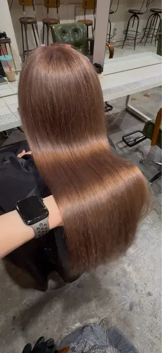 ロング カラー 佐々木 里紗のヘアスタイル