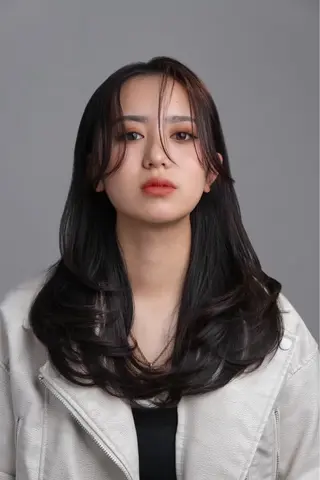 ロング カラー Lay/カラーリスト Myuukaのヘアスタイル