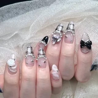 ネイル Maggie Nail🦩のネイルデザイン