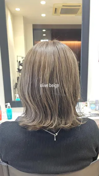 ミディアム カラー セジールヘアメゾン所属・韓国レイヤー/透明感 カラー🐈曾根高のヘアスタイル