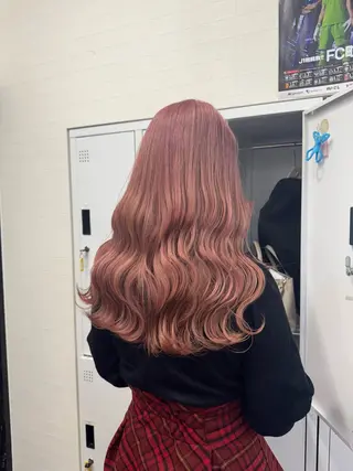 ロング apollo 横浜所属・横浜🦋ハイトーン 🫐シャドウルーツのヘアスタイル