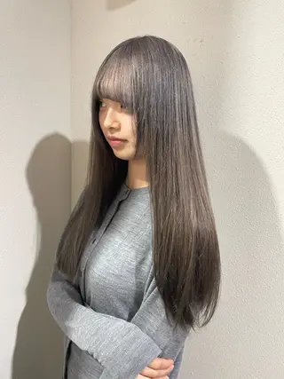 ロング 奥野碧🌈艶髪 /ダメージレスカラーのヘアスタイル