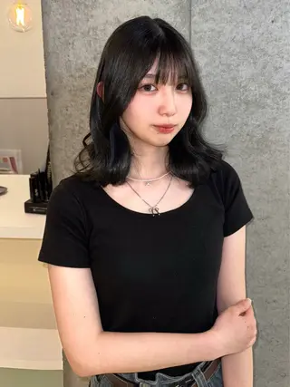 セミロング karina🌿レイ ヤーカット/髪質改善のヘアスタイル