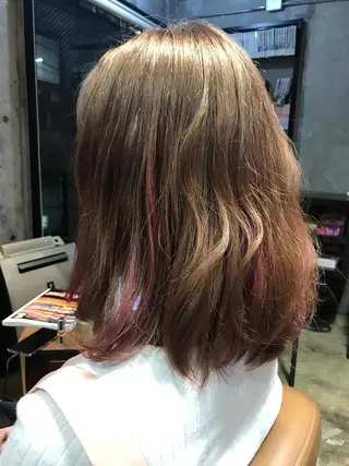 ミディアム カラー パーマ ヘアアレンジ メンズ キッズ ネイル マツエク・マツパ サロンドミルク 原宿のヘアスタイル
