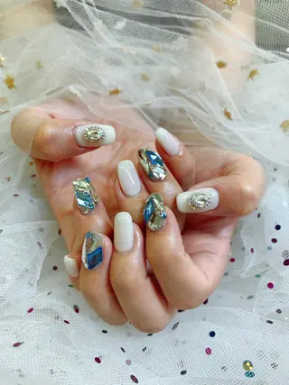 ネイル カラー 🦋ネイルサロン ブラン🌈ゆりのネイルデザイン