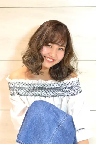 ミディアム カラー パーマ テラモト カズヨシのヘアスタイル