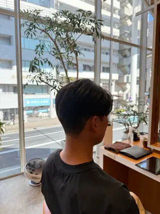 メンズ 中野 百乃華のヘアスタイル