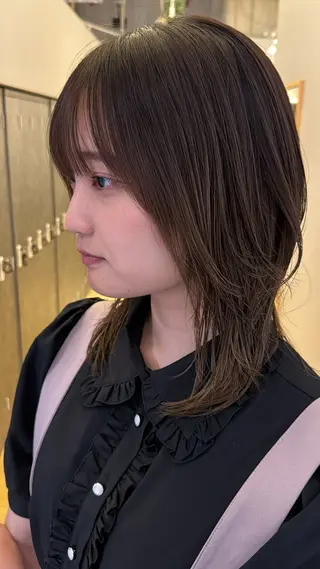 ミディアム 藤原 萌衣のヘアスタイル