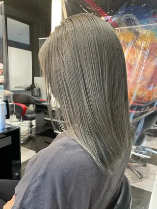 セミロング カラー メンズヘア特化 崎田 成人のヘアスタイル