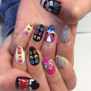 ネイル VIOLUS所属・VIOLUS 関目のネイルデザイン