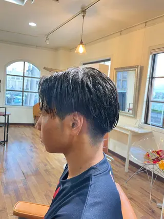 ショート メンズ 西岡 勇人のヘアスタイル