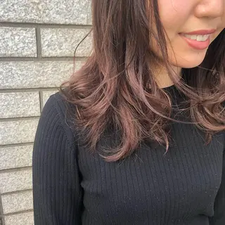 セミロング カラー ZOA classic hair所属・東 みのりのヘアスタイル