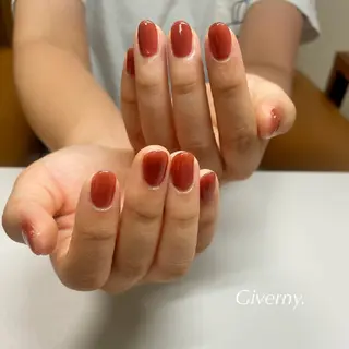 ネイル Giverny .のネイルデザイン