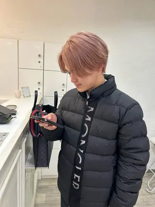 カラー メンズ inq sakae所属・りん🌷︎名古屋 ブリーチカラーのヘアスタイル