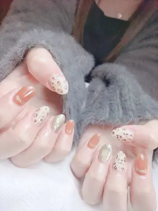 ネイル 小金井市のネイル ・美肌・眉毛やさんの眉毛・アイブロウイメージ