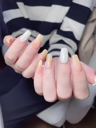 ネイル M🌷nail 長さだし専門店のネイルデザイン