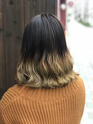 ミディアム 國次 夕貴のヘアスタイル